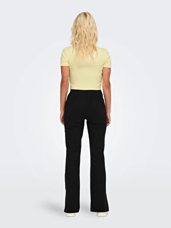Only Onlbetty Life Ss O-Neck Kadın Crop T-shirt 15311891