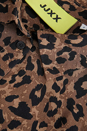 JJXX Kadın Jxmıra Rahat Kesim Desenli Kısa Kollu Gömlek 12269567 Kahverengi