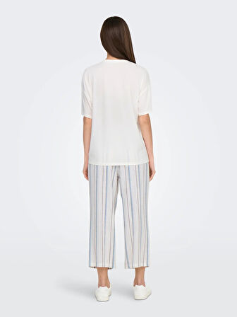 Only Onlmelina S/S Ladies Top Box Jrs Kadın T-shirt 15342876