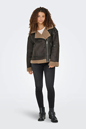 Only Kadın Onlkendra Yakası ve İçi Kürklü Süet Mont 15348991 Kahverengi