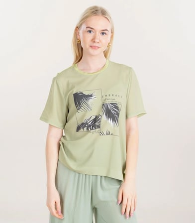 Only ONLNEWFLORA S/S ART O-NECK TOP BOX JRS Yeşil Kadın T-Shirt 15343900
