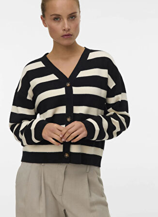 Vero Moda V Yaka Normal Siyah Kazak Kadın VMSABA FULL NEEDLE LS V-NECK CARDI