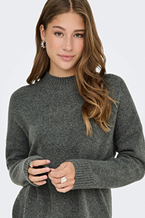 Only Kadın Onlhazel Yarım Balıkçı Oversize Yünlü Örme Kazak 15352853 Yeşil
