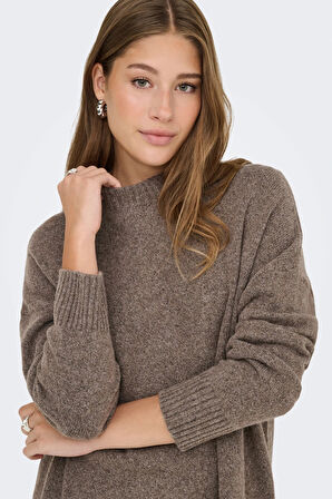 Only Kadın Onlhazel Yarım Balıkçı Oversize Yünlü Örme Kazak 15352853 Kahverengi