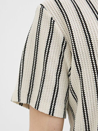 Jack & Jones Premium JPRBLUHARRY Polo Yaka Tişört – Kısa Kollu ve Nefes Alabilir Kumaş 