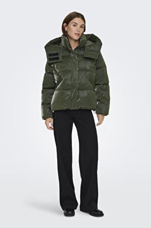 ONLY Bergen Life Oversize Kadın Puffer Mont Şişme Kışlık Ceket 