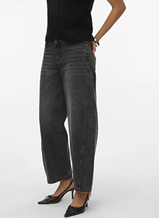 Vero Moda Yüksek Bel Düz Paça Normal Siyah Kadın Denim Pantolon VMZELDA HR BARREL DENIM JEANS MIX