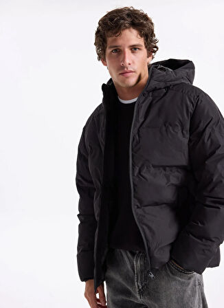 Jack & Jones Siyah Erkek Mont 12278749_JJESOHO PUFFER HOOD SN