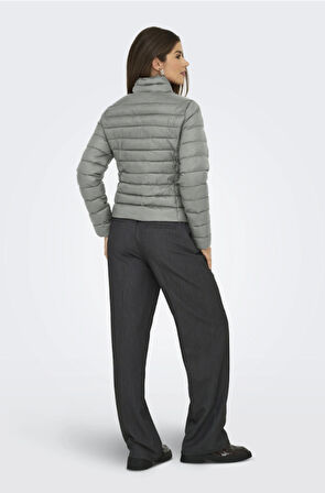 ONLY Onltahia LW QuIlted Jacket Otw Noos Kadın Şişme Mont