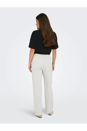 Only Tızana Regular Fit Kadın Pantolon 15319090