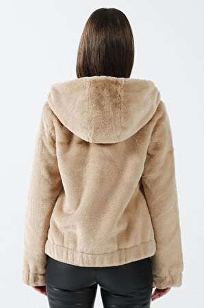 Only Kadın Onlvıda Kapüşonlu Peluş Mont 15260047 Bej