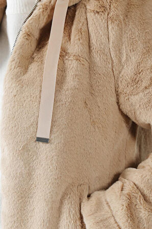Only Kadın Onlvıda Kapüşonlu Peluş Mont 15260047 Bej