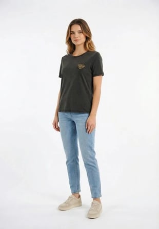 Only ONLLUCY S/S EMB. TOP BOX CC CS JRS Siyah Kadın T-Shirt 15366076