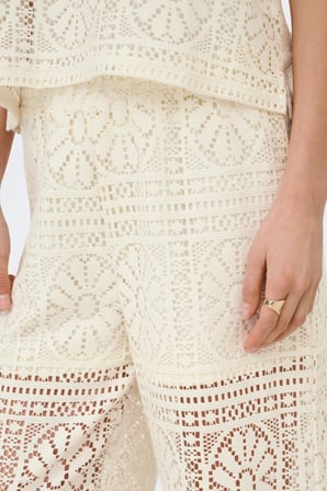 Only ONLLIAN Lace Kadın Pantolon Geniş Paça Dantel Detaylı Şık Günlük 