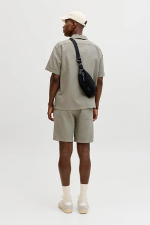 Jack & Jones JPSTJAIDEN Waffle Dokulu Erkek Şort 