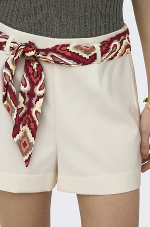 Only Onladora Regular Fit Yüksek Bel Bağlama Detaylı Short Bayan SHORT 15374573 KREM