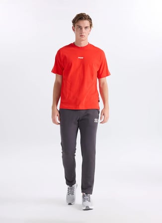 Jack & Jones Kırmızı Erkek Comfort Fit Logo Baskılı T-Shirt 12298984 JCOCLUB PRINT TEE CREW
