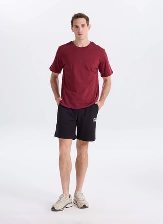 Jack & Jones Siyah Erkek Normal Fit Logo Baskılı Sweat Şort 12300731 JPSTKARLNEWPLUSHSWEATSHORT