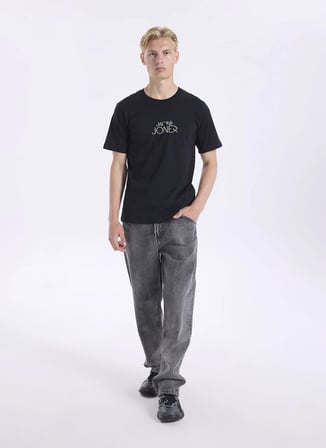 Jack & Jones Siyah Erkek Regular Fit Logo Baskılı T-Shirt 12306242 JORCURVE TEE SS CREW BSS26