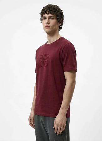 Jack & Jones Bordo Erkek Regular Fit Logo Baskılı T-Shirt 12307780 JCOTONE TEE CRW NECK BSS26