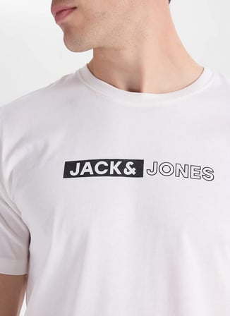 Jack & Jones Beyaz Erkek Standart Fit Logo Baskılı T-Shirt 12233999 JJECORP LOGO TEE PLAY NECK