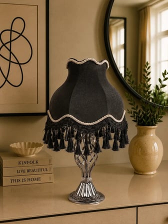 Füme Kadife Kaplı El Yapımı Başlık Metal Ayaklı Klasik Model Vintage Abajur 55x25cm