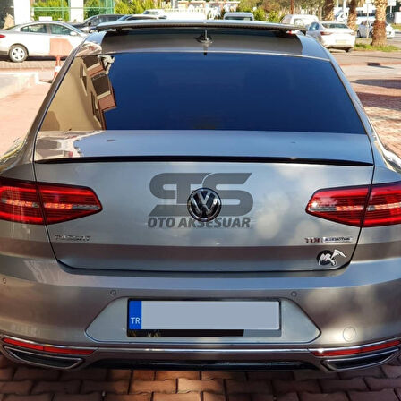  Volkswagen Passat B8  8.5 Bagaj Üstü Black Piano Spoiler