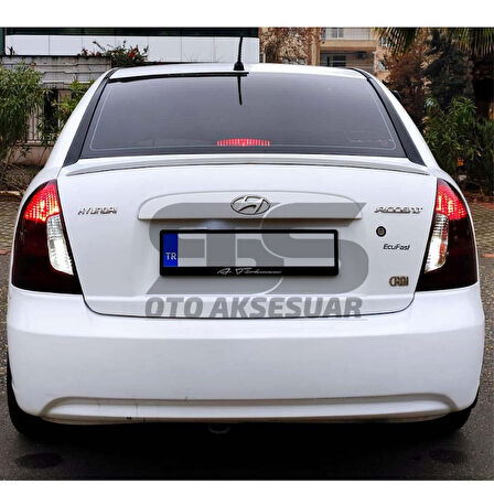 Hyundai Accent Era Bagaj Üstü Slim Spoiler Piano Black Parlak Beyaz