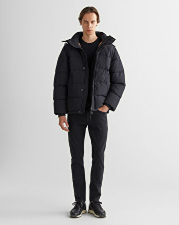GANT Erkek Siyah Kapüşonlu Kaz Tüyü Mont