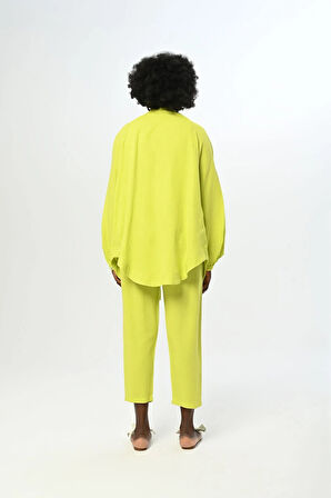 KADIN RAHAT KALIP BELİ LASTİKLİ DÜZ RENK PANTOLON