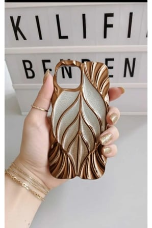İphone 13 / 14 Uyumlu Yaprak Kılıf Modeli