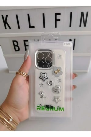 İphone 16 Pro Taşlı Kılıf Modeli