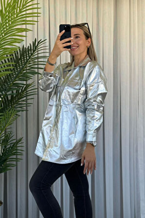 Oversize Varaklı Gümüş Gabardin Gömlek