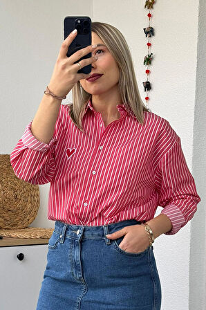 Kalp Nakışlı Oversize Kırmızı Gömlek