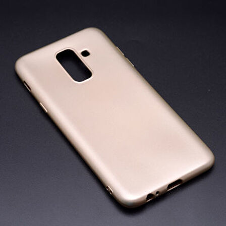 Samsung Galaxy J8 Kılıf Esnek Yapılı İnce Slim Silikon Kapak RYC/Premier