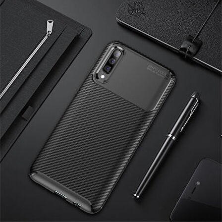 Samsung Galaxy A70 Kılıf Karbon Desenli Esnek Yüksek Kaliteli Meteryalden Üretilmiş Silikon Kapak RYC/Negro