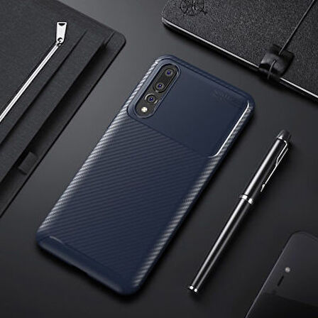 Huawei P20 Pro Kılıf Karbon Desenli Esnek Yüksek Kaliteli Meteryalden Üretilmiş Silikon Kapak RYC/Negro