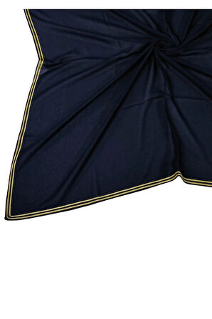 Enba Biyeli Medine İpeği Düz Renk Eşarp 100x100 cm – Şıklık ve Konfor