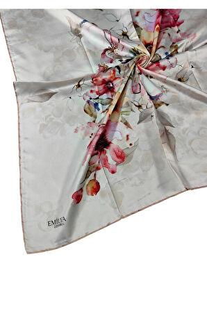 Emilya Rayon Çiçek Desenli Eşarp 90x90 Cm