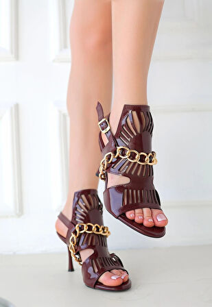 BİÇOMİ Lidya Bordo Rugan Topuklu Ayakkabı