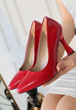 BİÇOMİ Ulba Kırmızı Rugan Stiletto Ayakkabı