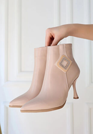 BİÇOMİ Moose Nude Cilt Topuklu Bot