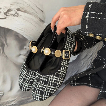 BİÇOMİ Hante Siyah Beyaz Keten Taşlı Babet Ayakkabı