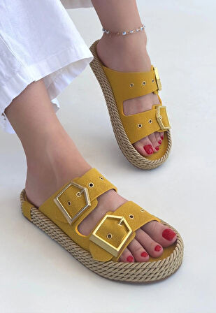 BİÇOMİ Loera Sarı Nubuk Çift Tokalı Terlik