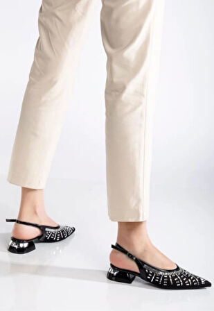 BİÇOMİ Piyar Siyah Taşlı Topuklu Ayakkabı