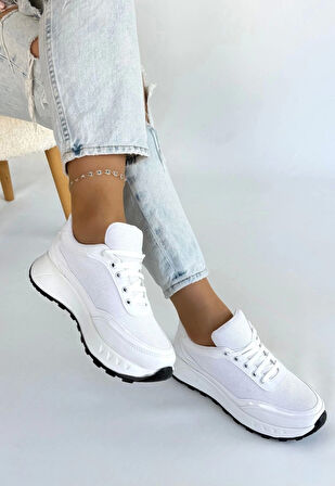 BİÇOMİ Edva Beyaz Cilt Bağcıklı Spor Ayakkabı