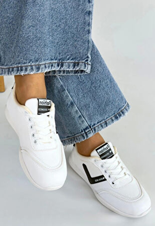 BİÇOMİ Jowen Beyaz Cilt Siyah Detaylı Bağcıklı Spor Ayakkabı