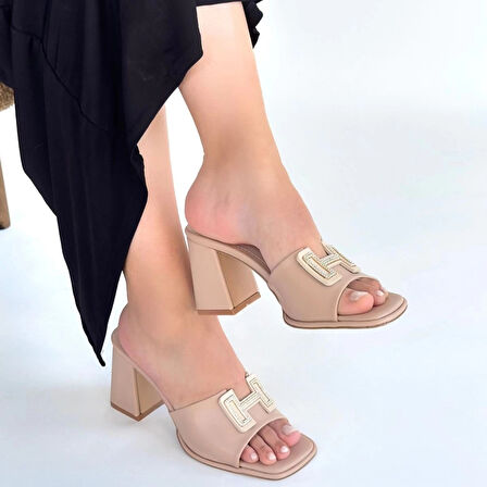 BİÇOMİ Caren Bej Cilt Topuklu Terlik