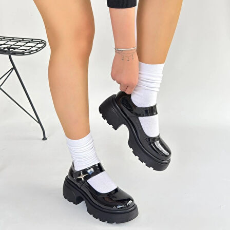 BİÇOMİ Siyat Siyah Rugan Dolgu Topuk Oxford Ayakkabı