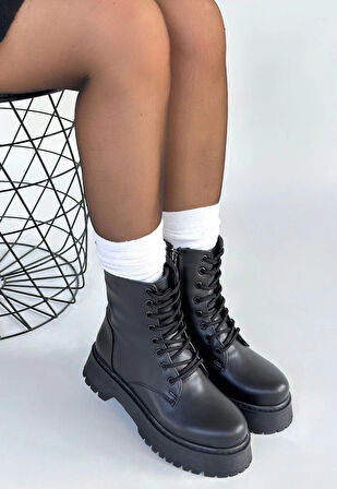 BİÇOMİ Jonni Siyah Cilt Bağcıklı Bot